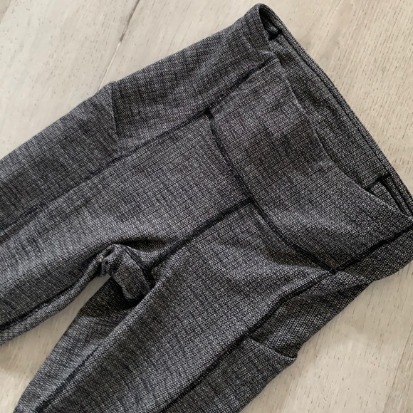 Lululemon Speed Up Tight 28" Full-On Luxtreme Variegated Knit Black Heather 2 - Picture 11 of 14